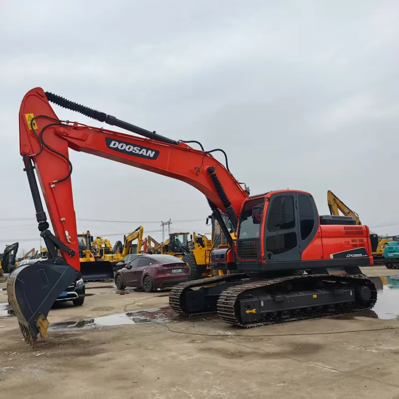 二手斗山225-9挖掘机