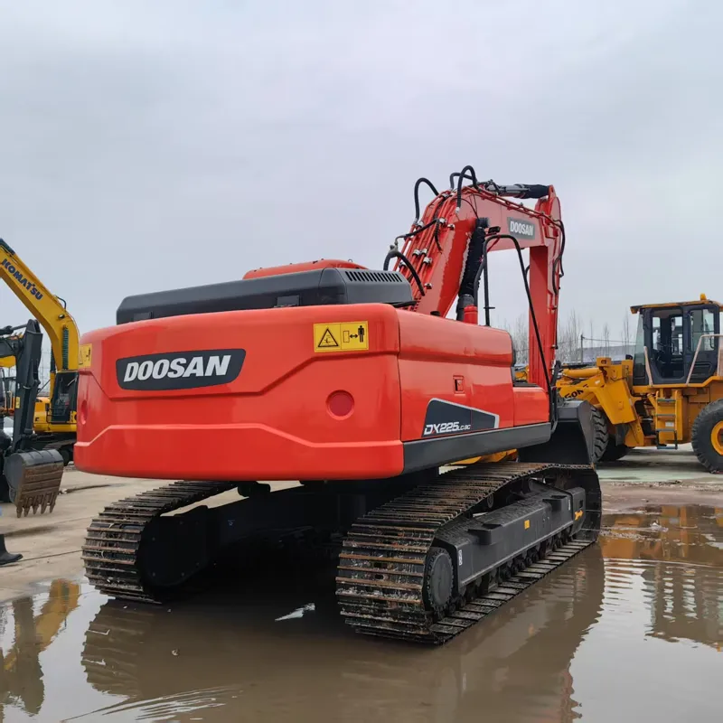 二手斗山225-9挖掘机