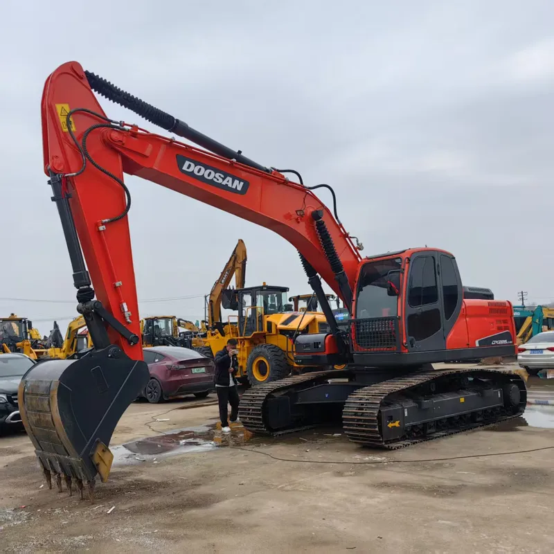 二手斗山225-9挖掘机