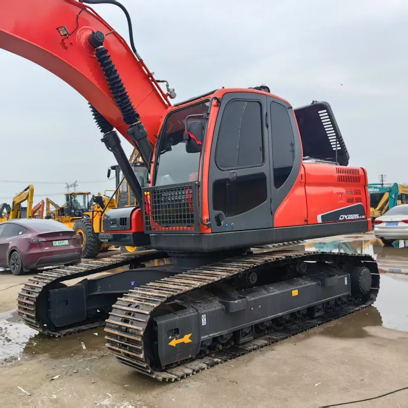 二手斗山225-9挖掘机