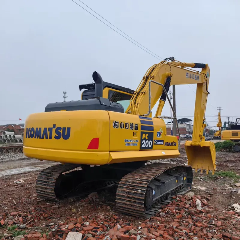 二手小松200挖掘机