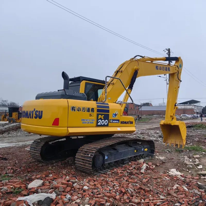 二手小松200挖掘机