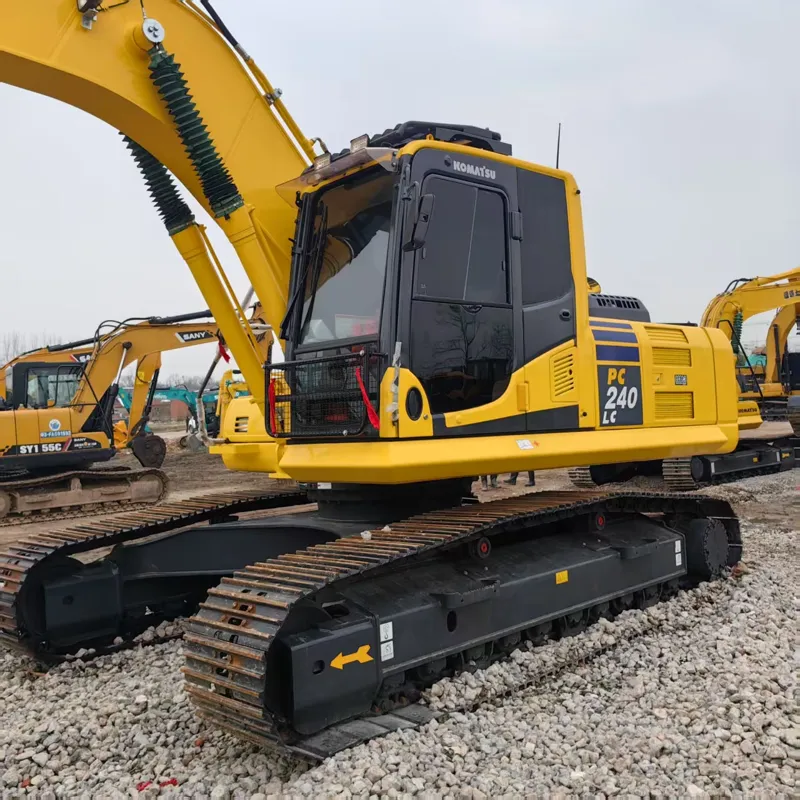 Used 小松240-8 excavator