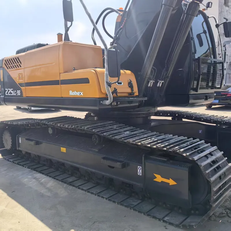 二手现代225-9挖掘机