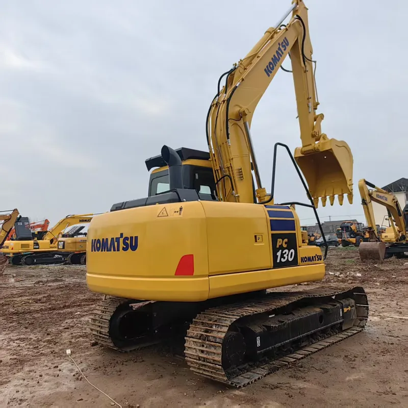 二手小松130-7挖掘机
