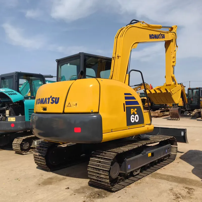 二手小松60-7挖掘机