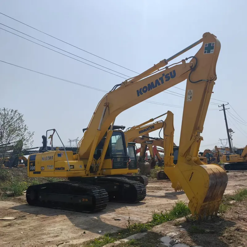 二手小松200-8 挖掘机