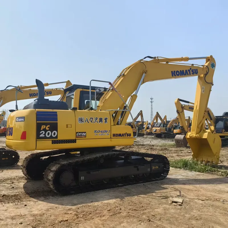 二手小松200-8 挖掘机
