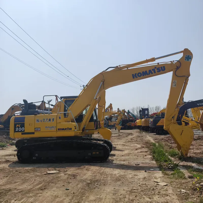 二手小松200-8 挖掘机