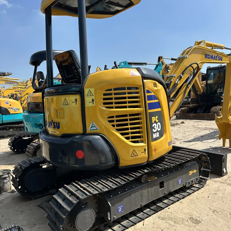 二手小松30挖掘机