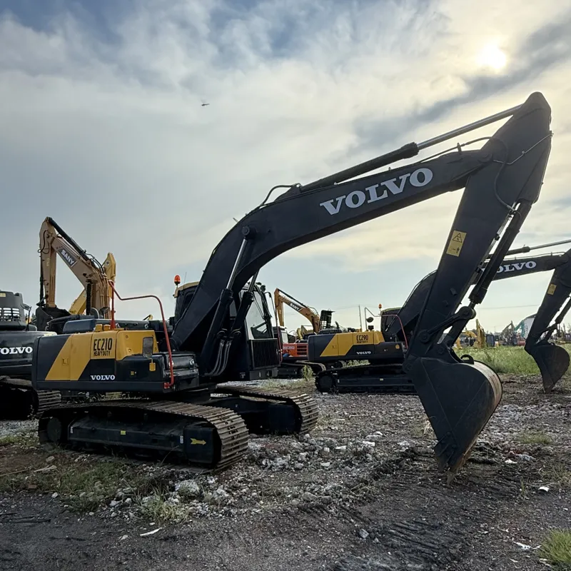二手沃尔沃210挖掘机