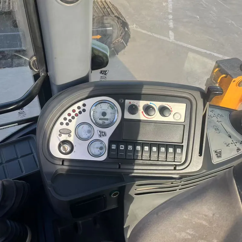 二手两头忙JCB3CX 杰西博 装载机