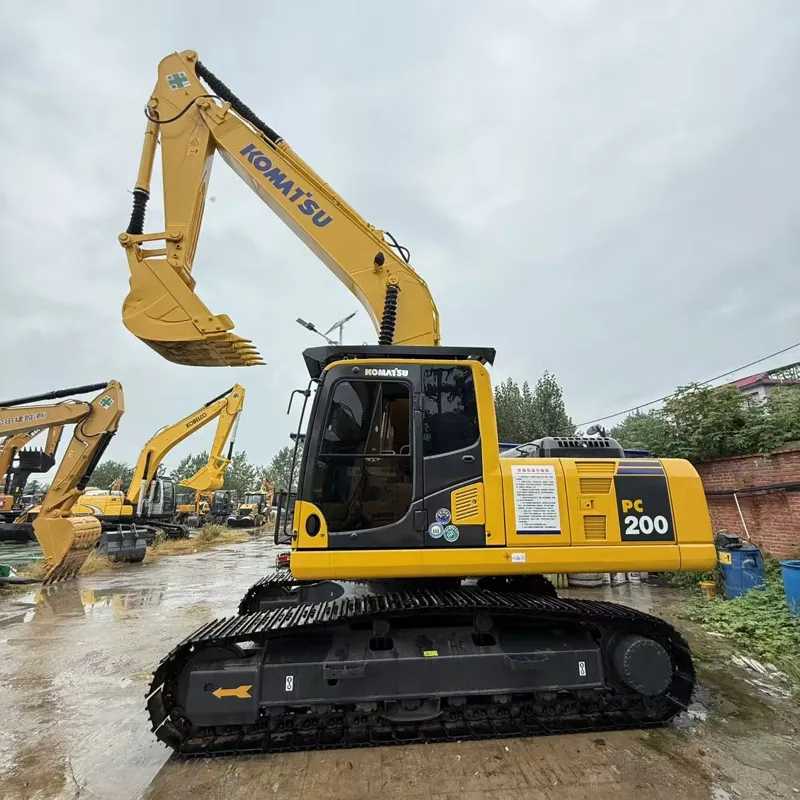 Used 小松200-8 excavator