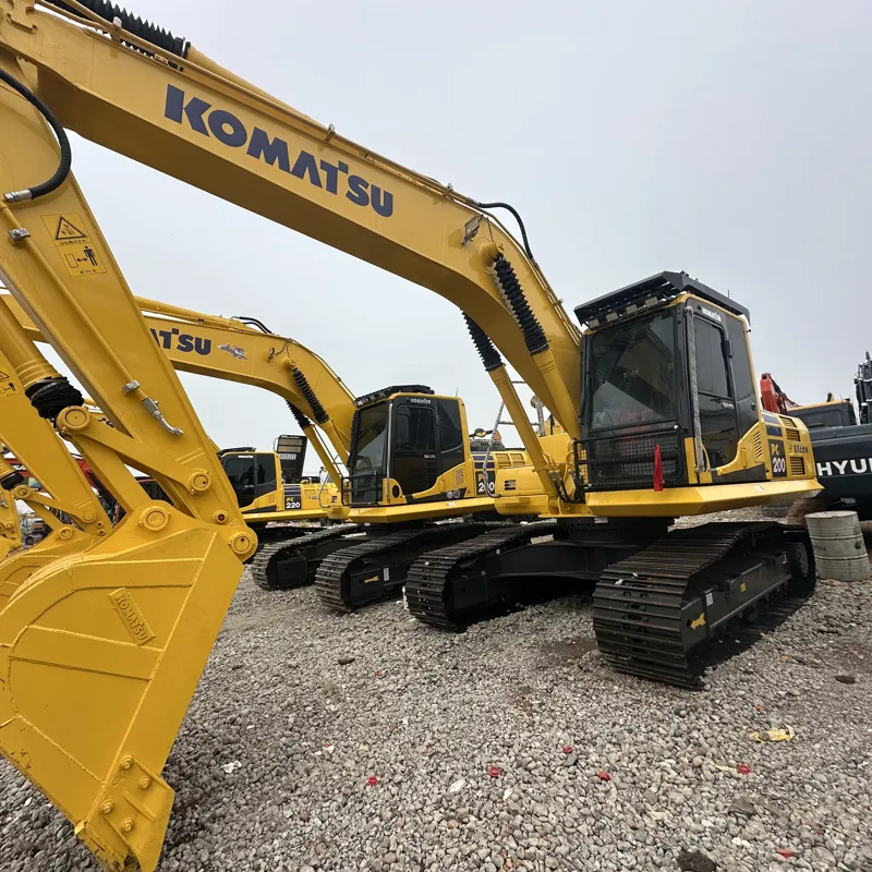 Used 小松200-8 excavator