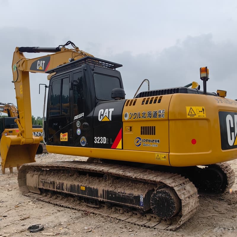 Used 卡特323D2L excavator