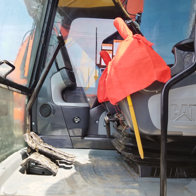 二手卡特320D2挖掘机