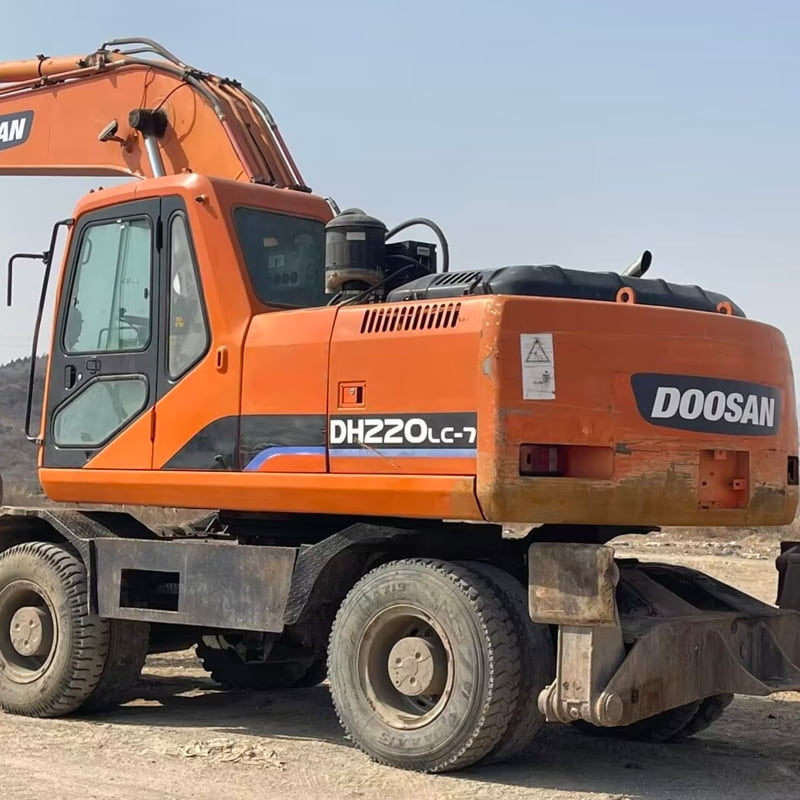Used 斗山DH210W-7 excavator