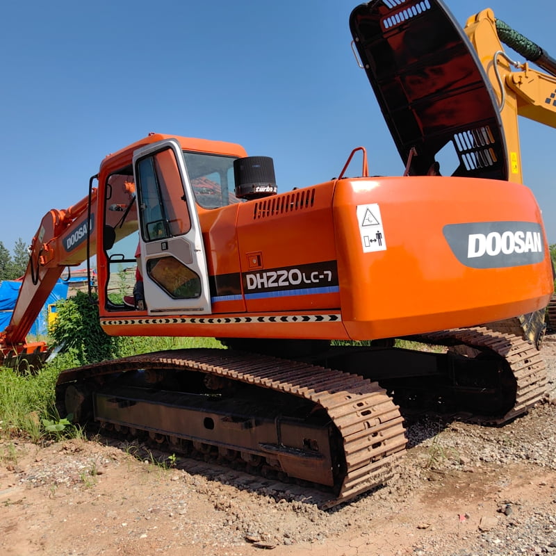 二手斗山DH220LC-7挖掘机