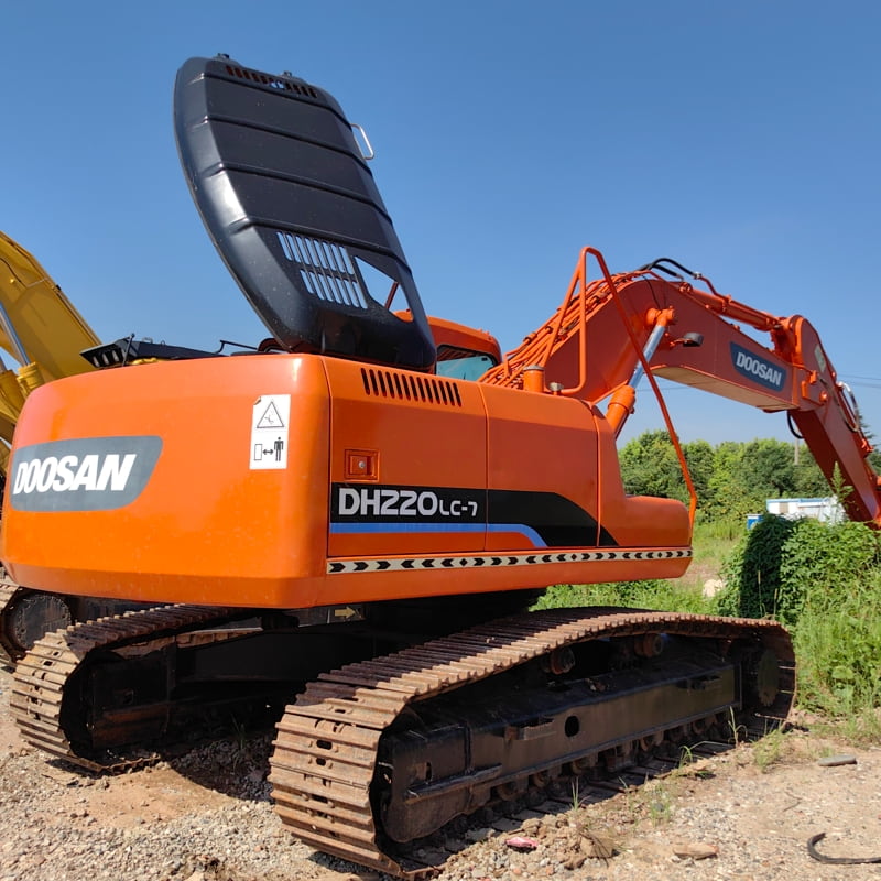 二手斗山DH220LC-7挖掘机