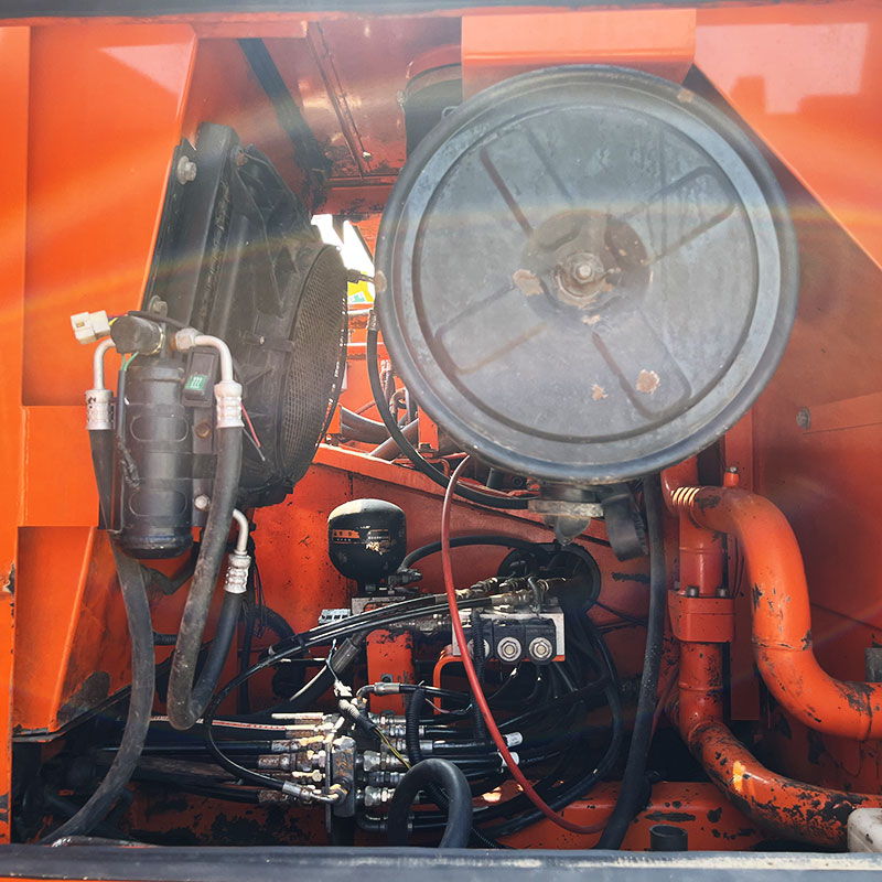 二手斗山DH300LC-7挖掘机