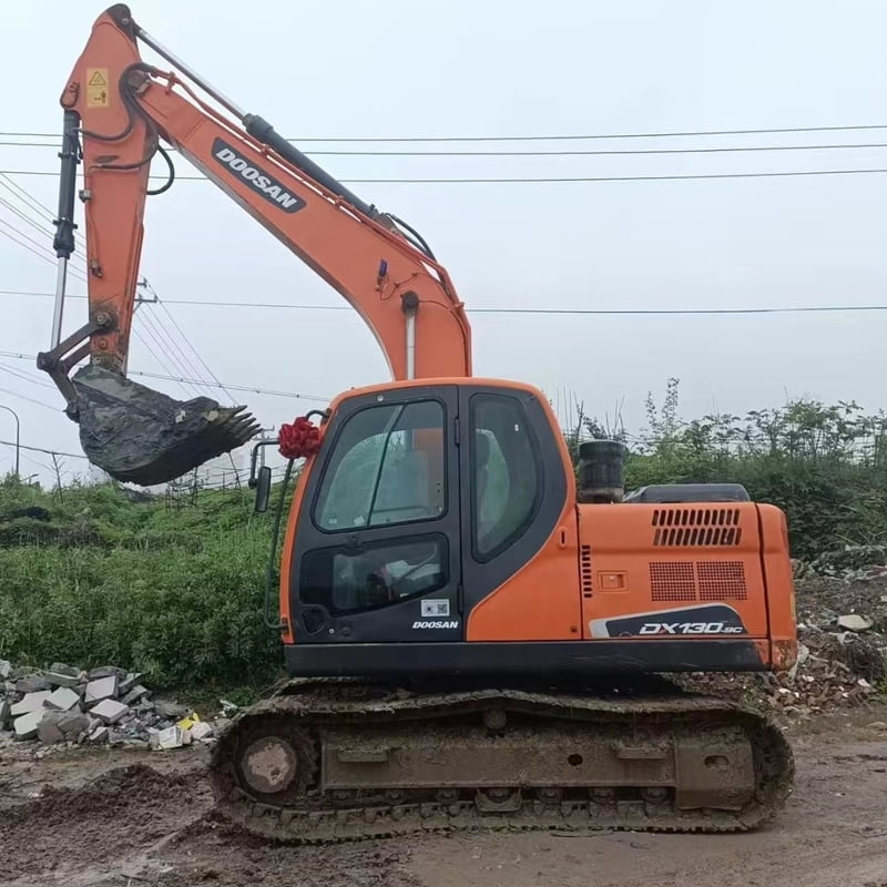 Used 斗山DX130 excavator