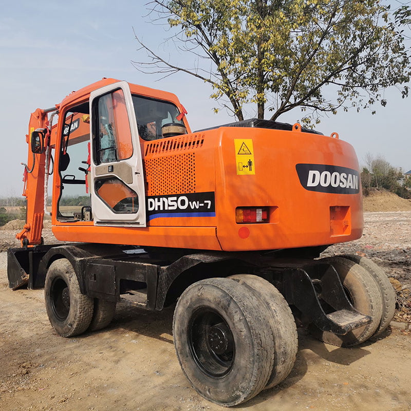 Used 斗山DX150W-7 excavator