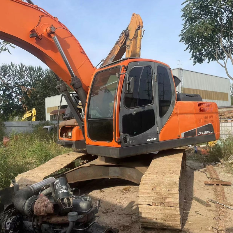 Used 斗山DX225-9C excavator
