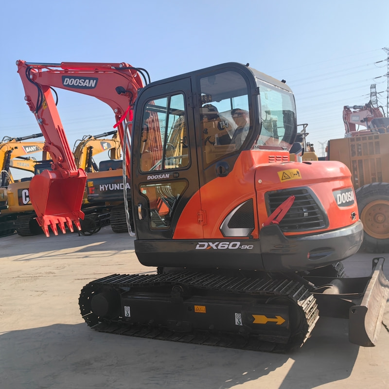 Used 斗山DX60 excavator